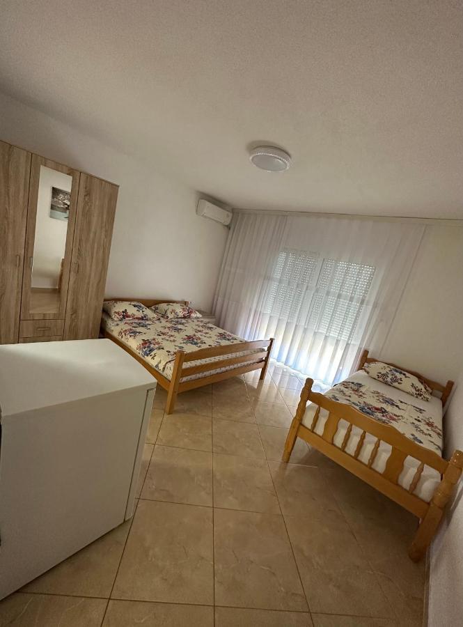 Apartments Edona Ulcinj Exterior foto